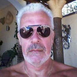 Jon Erik 1 Jon Erik 1