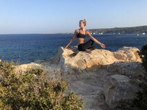 Reklam fr yogalektioner