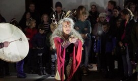 Osebergkvinnen Osebergkvinnen