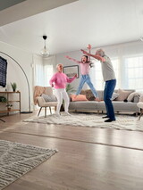 Neah älskade sin senaste medverkan i en reklamfilm. Neah älskade sin senaste medverkan i en reklamfilm.