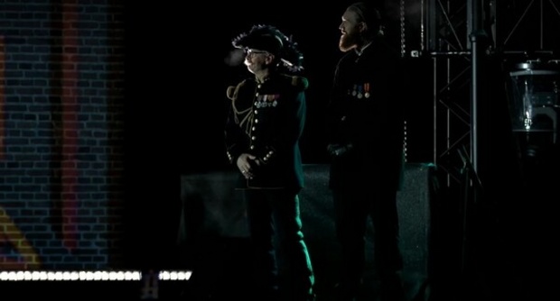 Børsemaker Erik Jørgensen og direktør Krag