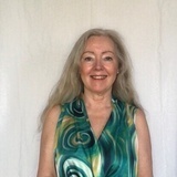 Selfie taget i mit hjem april 2025 Selfie taget i mit hjem april 2025