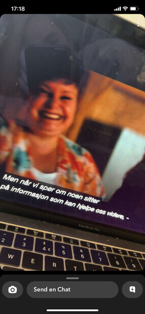 Fornøyd ved bardisken