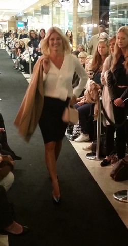 Modevisning Fältöversten