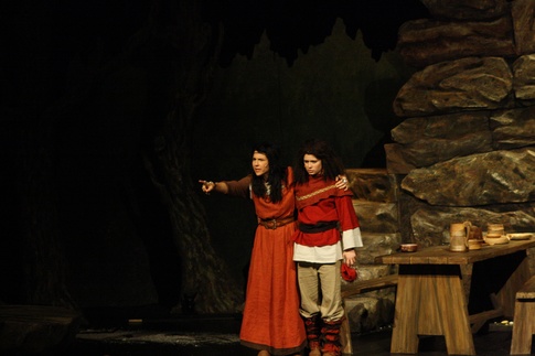 Lovis, Ronja Rövardotter