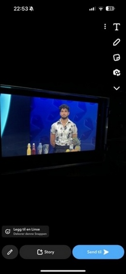 Skinnet bedrar Skinnet bedrar