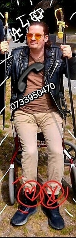 *RiKSHjÄLTE.MoNUMENT* i'M'ALe× rullator vs. Försvarsmakten *RiKSHjÄLTE.MoNUMENT* i'M'ALe× rullator vs. Försvarsmakten