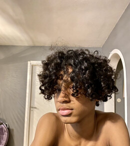 Fixar håret Fixar håret