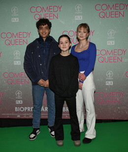 Jobbarkompisar från rolig sommar med filminspelning i Gbg oc Jobbarkompisar från rolig sommar med filminspelning i Gbg oc