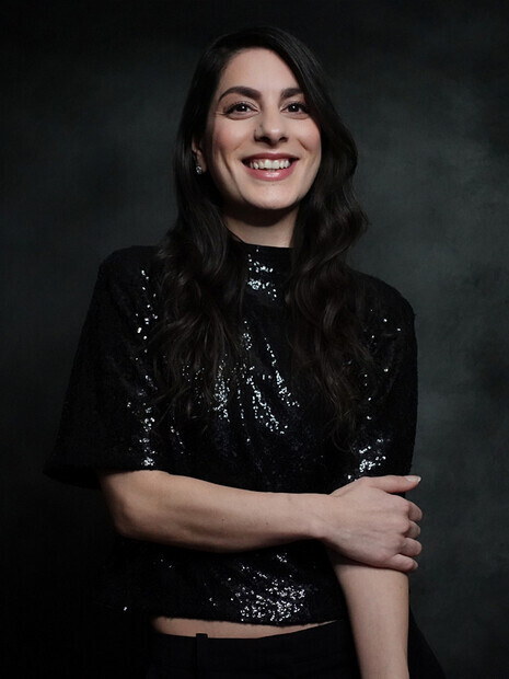 Sabina Khamoshi 2025