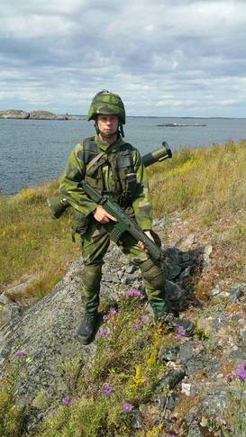 Stridsbt 90