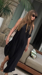 Model for Sasha_la_Mer Model for Sasha_la_Mer