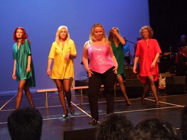 Revy Sandvika  teater