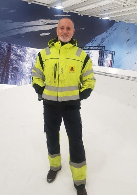 På skianlegget SNØ
