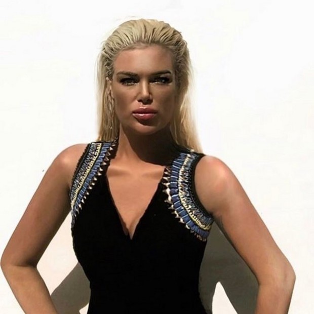 Cosmetic commersial Cosmetic commersial