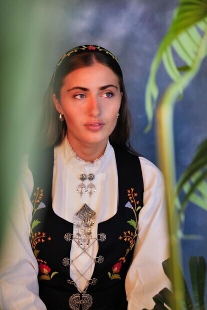 Reklame norske bunader