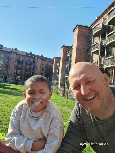 Meg og mitt barnebarn Kiran Meg og mitt barnebarn Kiran