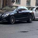 Mercedes fick rollen:))