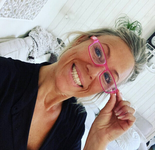 Mellan tagningarna för Sedin optik