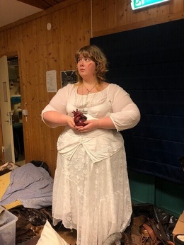 Eldshow och cirkus! Eldshow och cirkus!