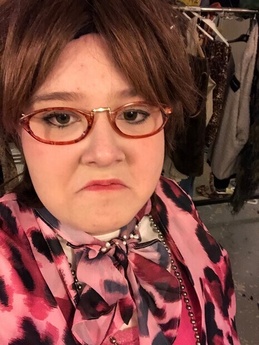 En oldskeful lärare! En oldskeful lärare!