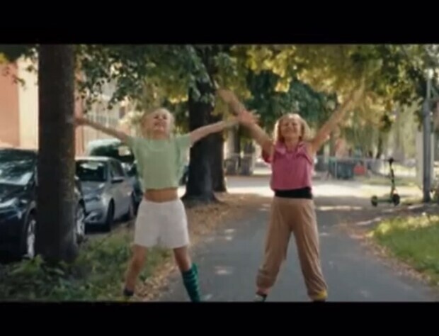 Rockesokk musikkvideo