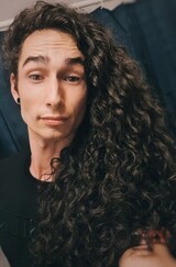 Curly hair Curly hair