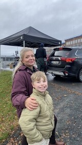 Filmopptak 90 tallet som besøkende i fengsel Filmopptak 90 tallet som besøkende i fengsel