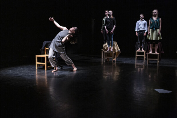 Physical Theatre: ??Hotel Solitaire??