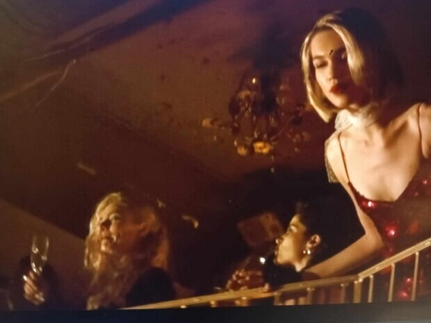 Sommartider-Goth Girl