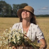 Butik med kläder och hattar Butik med kläder och hattar