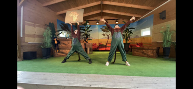 Barnteater p Bors Djurpark