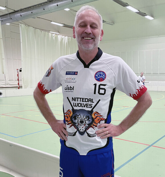 Innebandy spiller
