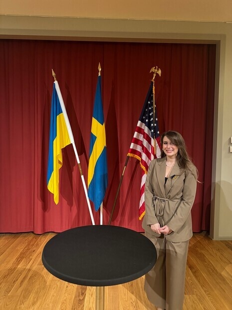 Sångerska på politisk event