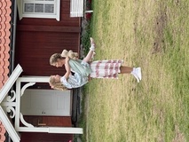 Scene med Charlotte Brænna