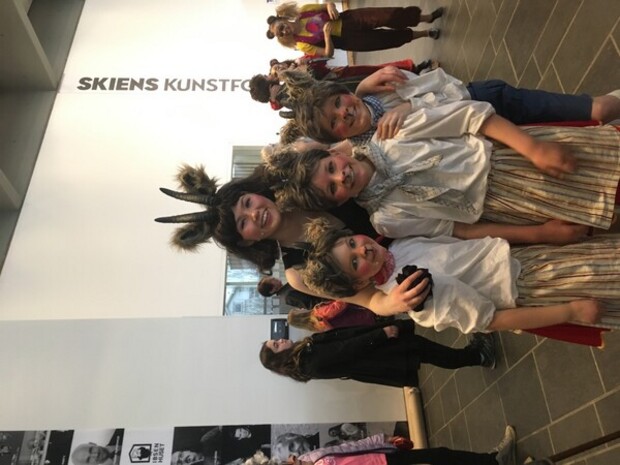 Musikal - Rocke ulven Musikal - Rocke ulven