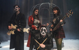 Trommis i det fiktive bandet Trommis i det fiktive bandet