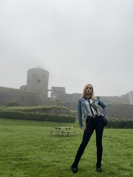 Modell fr fotograf Anna Boussard