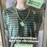 Jag p en Vimla reklam affisch vid busstation