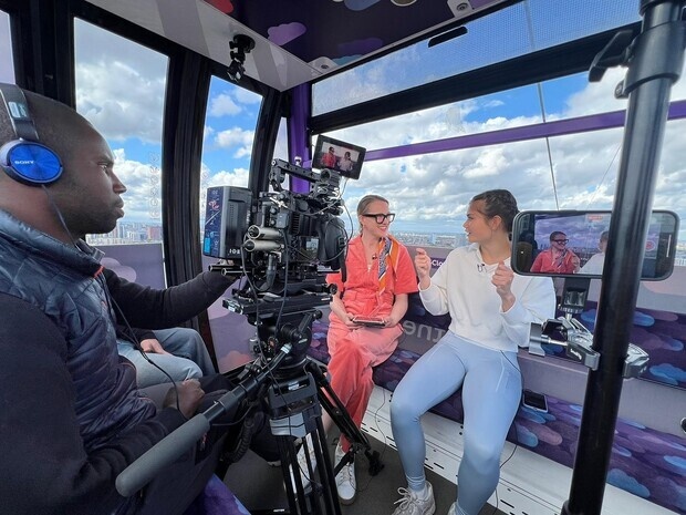 TV Presenter and Interviewer TV Presenter and Interviewer