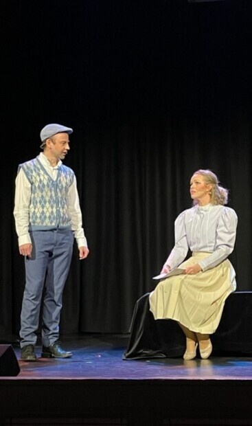 Teaterforestilling Teaterforestilling