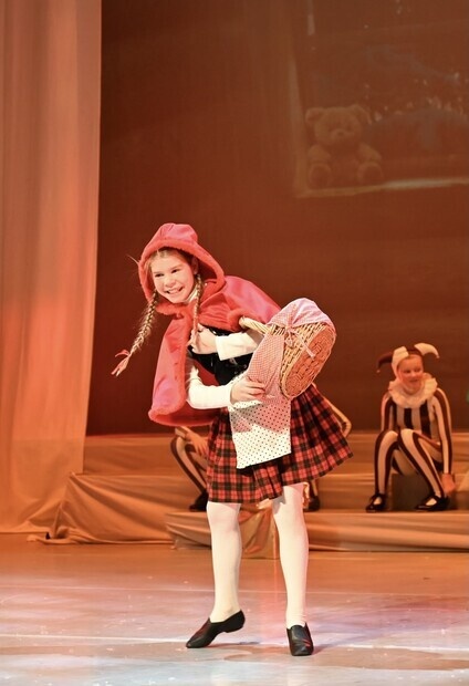 Solodans som rødhette