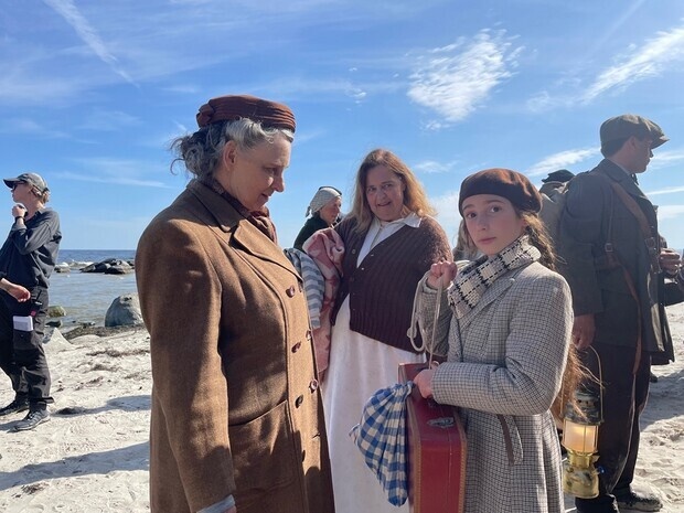 Stranden, scen med båtar Stranden, scen med båtar