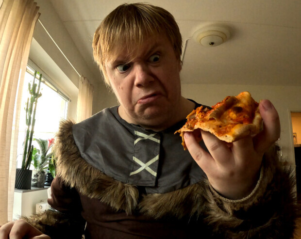 Rgner upptcker Pizza