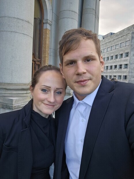 Morsom filmopptak på Nationaltheatret Morsom filmopptak på Nationaltheatret