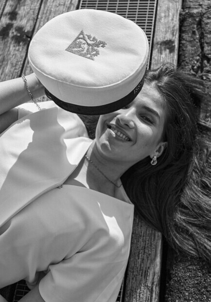 Liggande ? Svartvitt