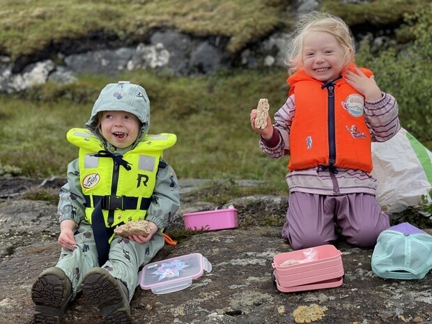 Matpakke på land etter båttur