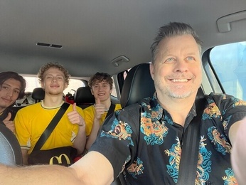 McDonalds-reklam på G! McDonalds-reklam på G!