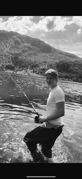 Alt mulig. Humr til serise jobber.