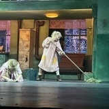 Molly i Annie p Folketeateret